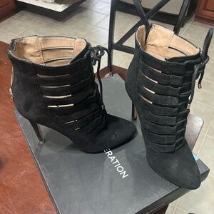 BCBGeneration Belini Black Women's Boots Size 8.5